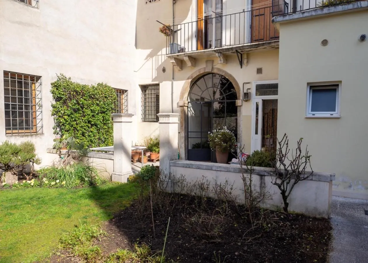 Mansarda Fogazzaro Apartman Vicenza