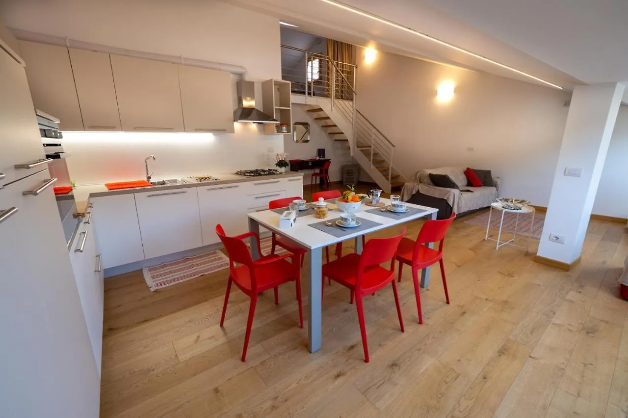 Ferienwohnung Mansarda Fogazzaro Vicenza